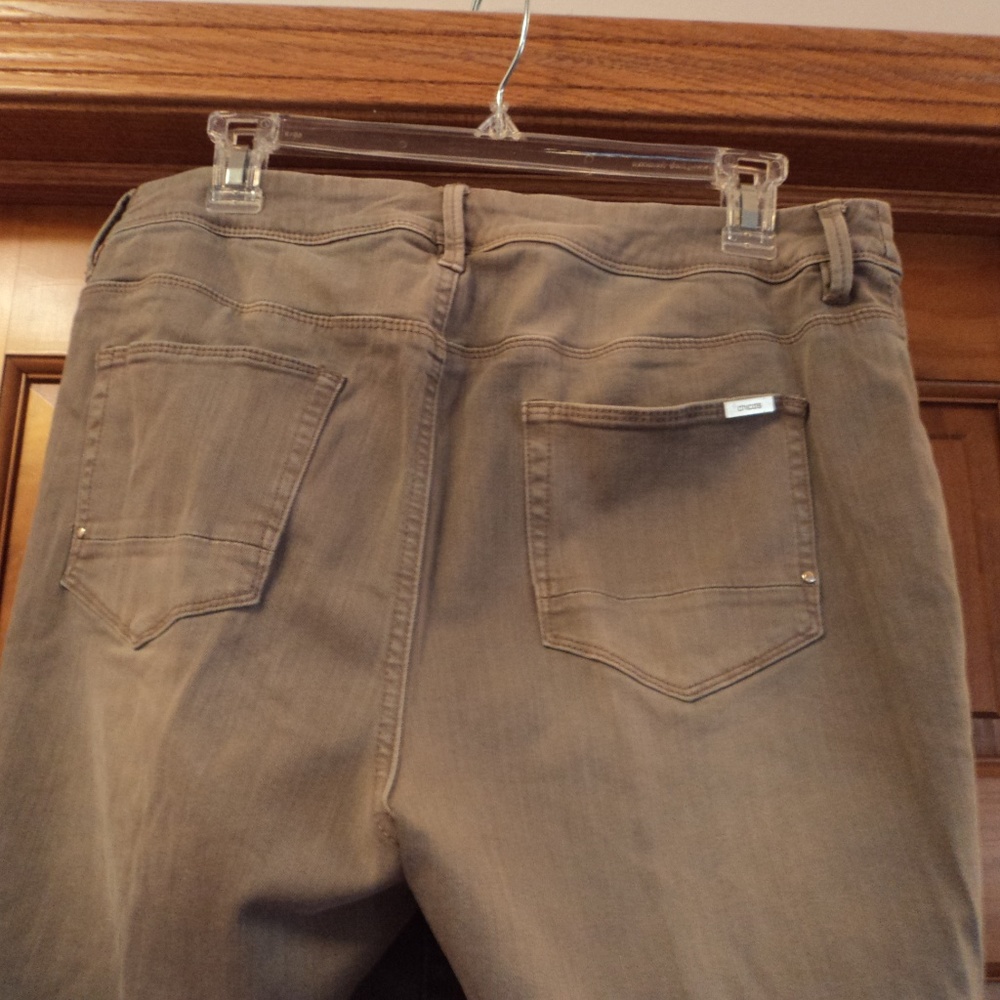 Jeans - Picture 4 of 6